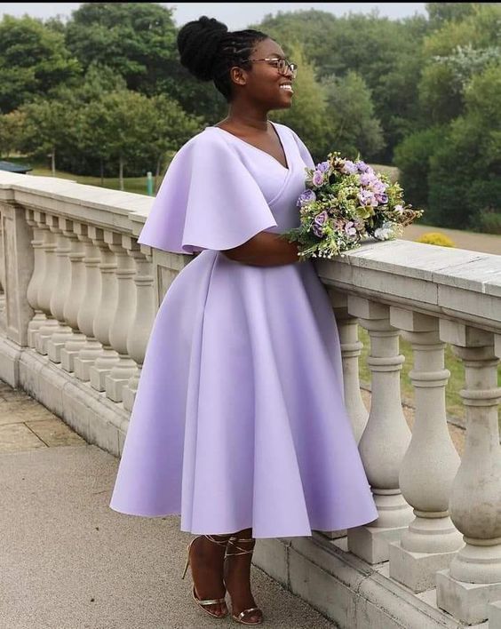 V-neck ruffled pattern classic satin fabric premium wedding dress