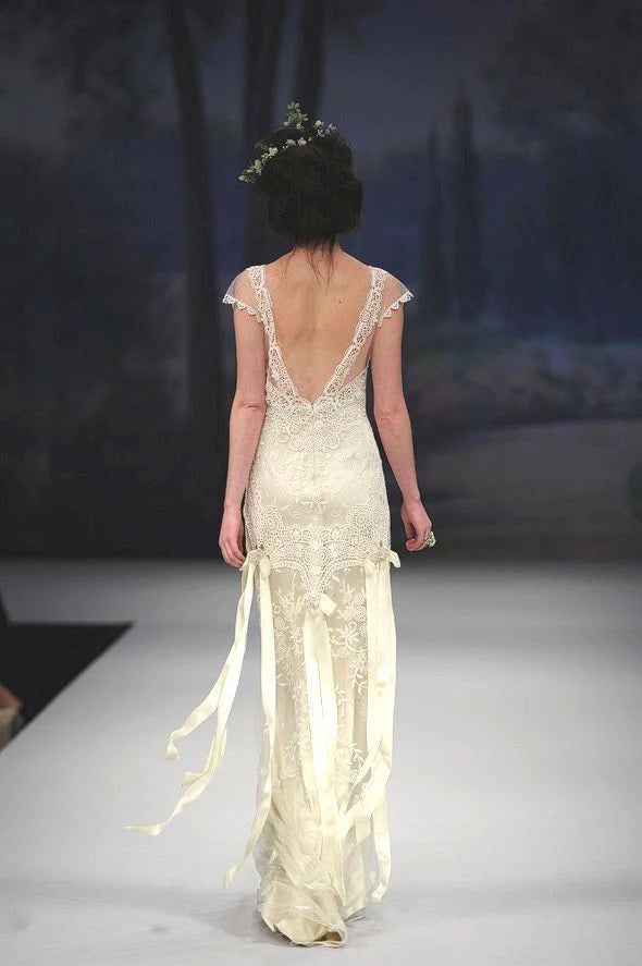 Small Flying Sleeves Lace Satin Long Evening Dress Vintage A Line Party Dress