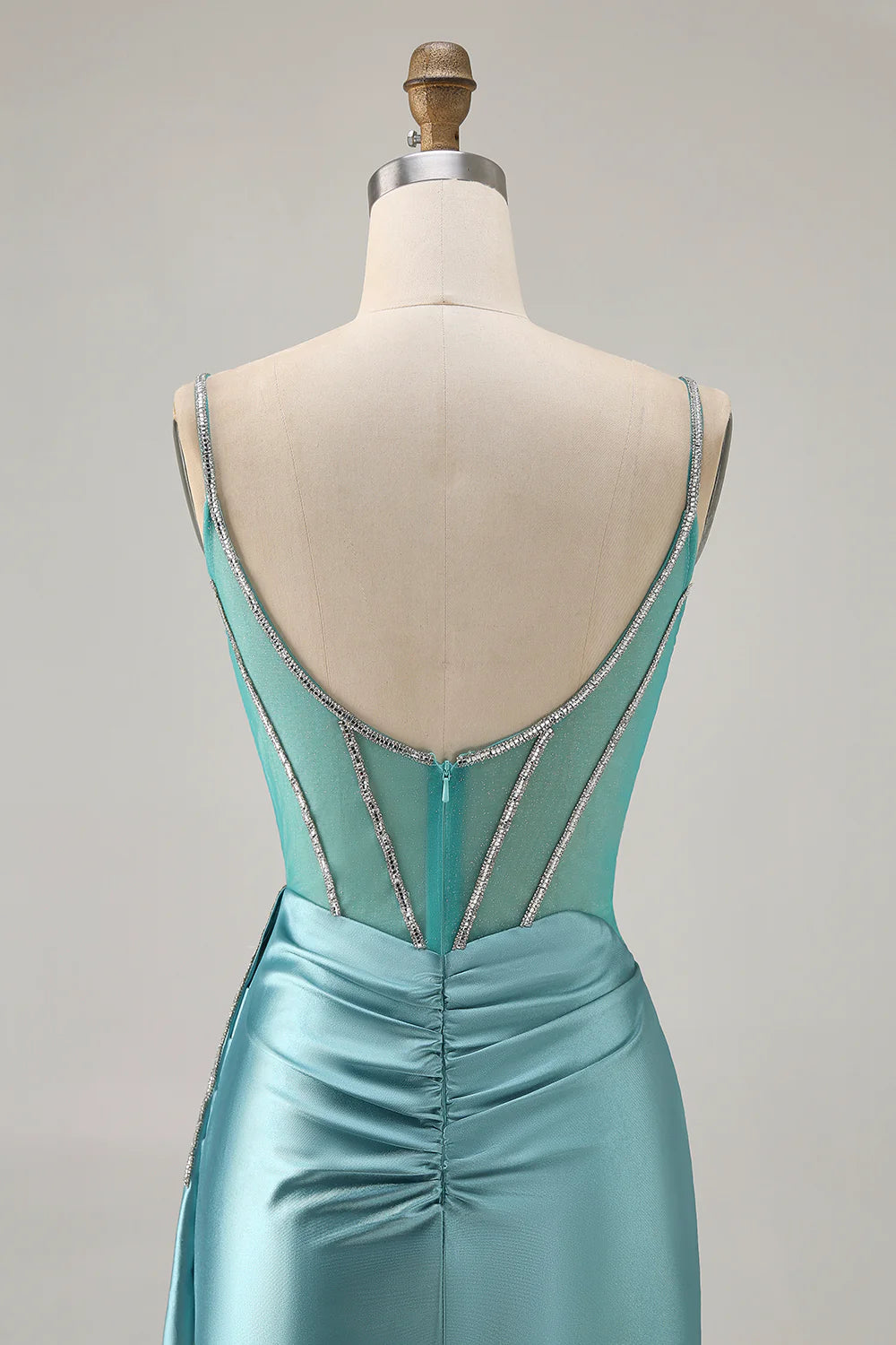 Sparkly Green Satin Bodycon Beaded V Neck Short Homecoming Party Dress With Streamer