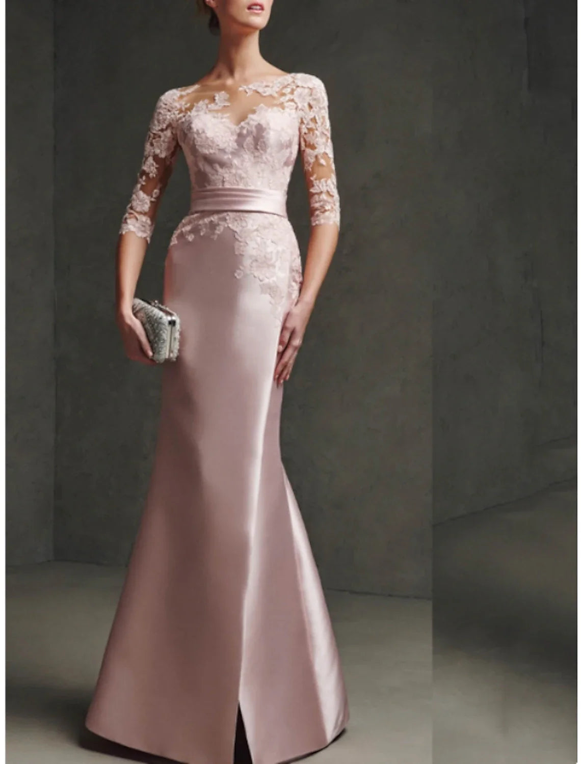 Mermaid / Trumpet Mother of the Bride Dress Formal Party Elegant Scoop Neck Floor Length Satin Lace 3/4 Length Sleeve with Pleats