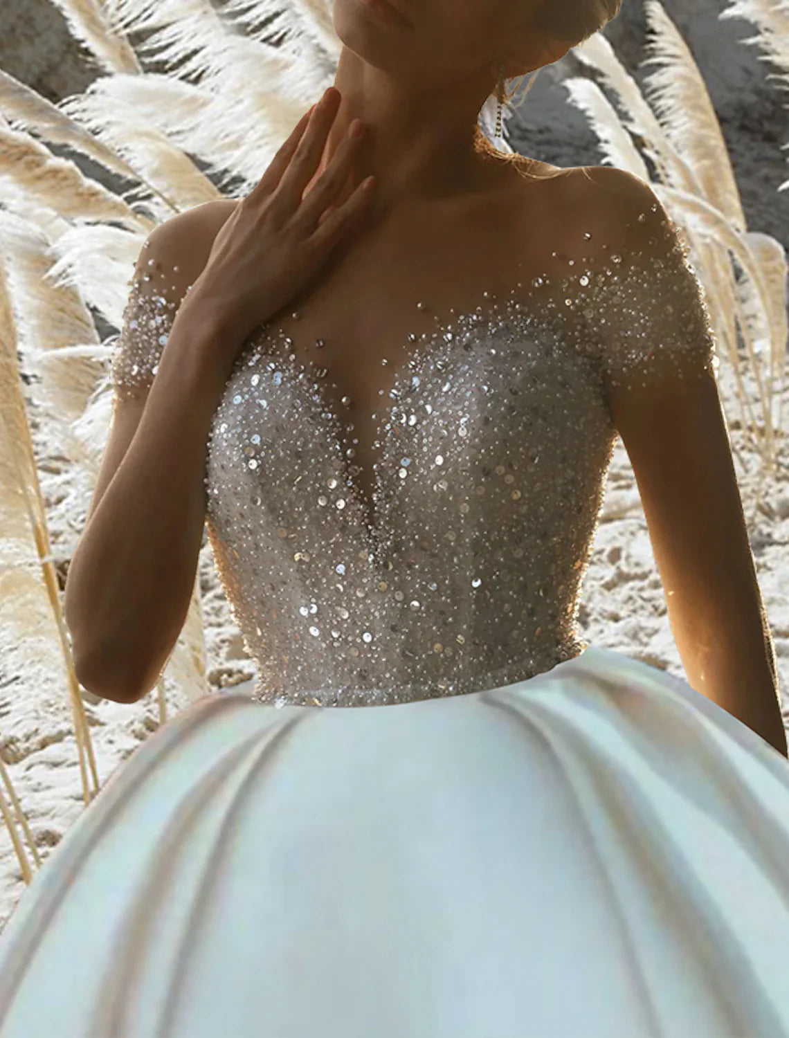 Engagement Formal Wedding Dresses Ball Gown Off Shoulder Short Sleeve Chapel Train Satin Bridal Gowns