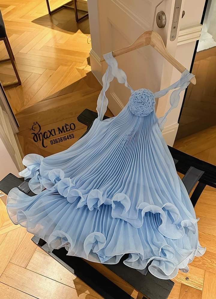 Cute A Line Halter Baby Blue Pleated Chiffon Short Homecoming Dress