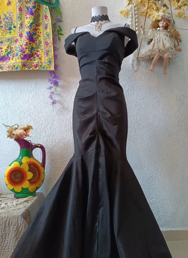 Sexy Mermaid Off the Shoulder Black Satin Long Sweep Prom Dress