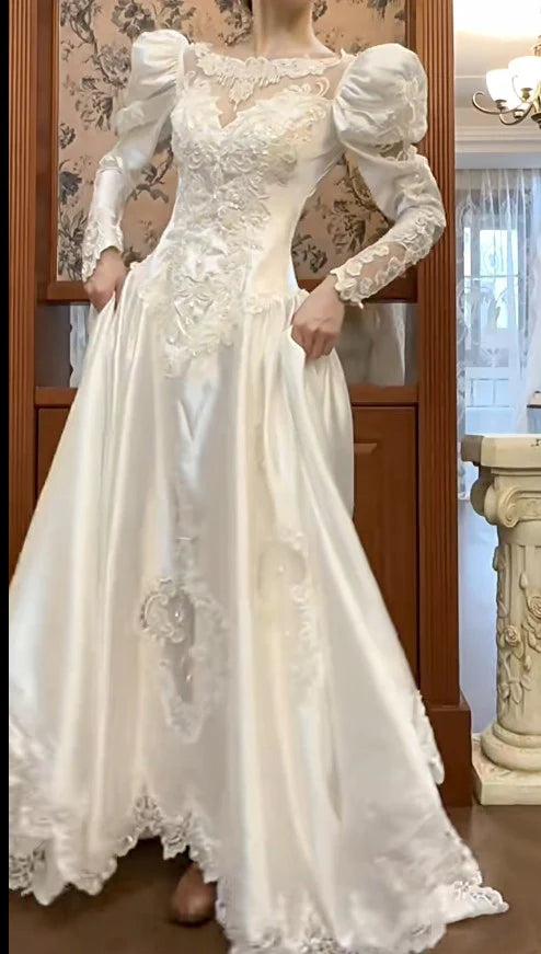 Pearl White Long Sleeve Beaded Lace Applique Open Back Train Scoop Neck Satin Vintage Wedding Dress