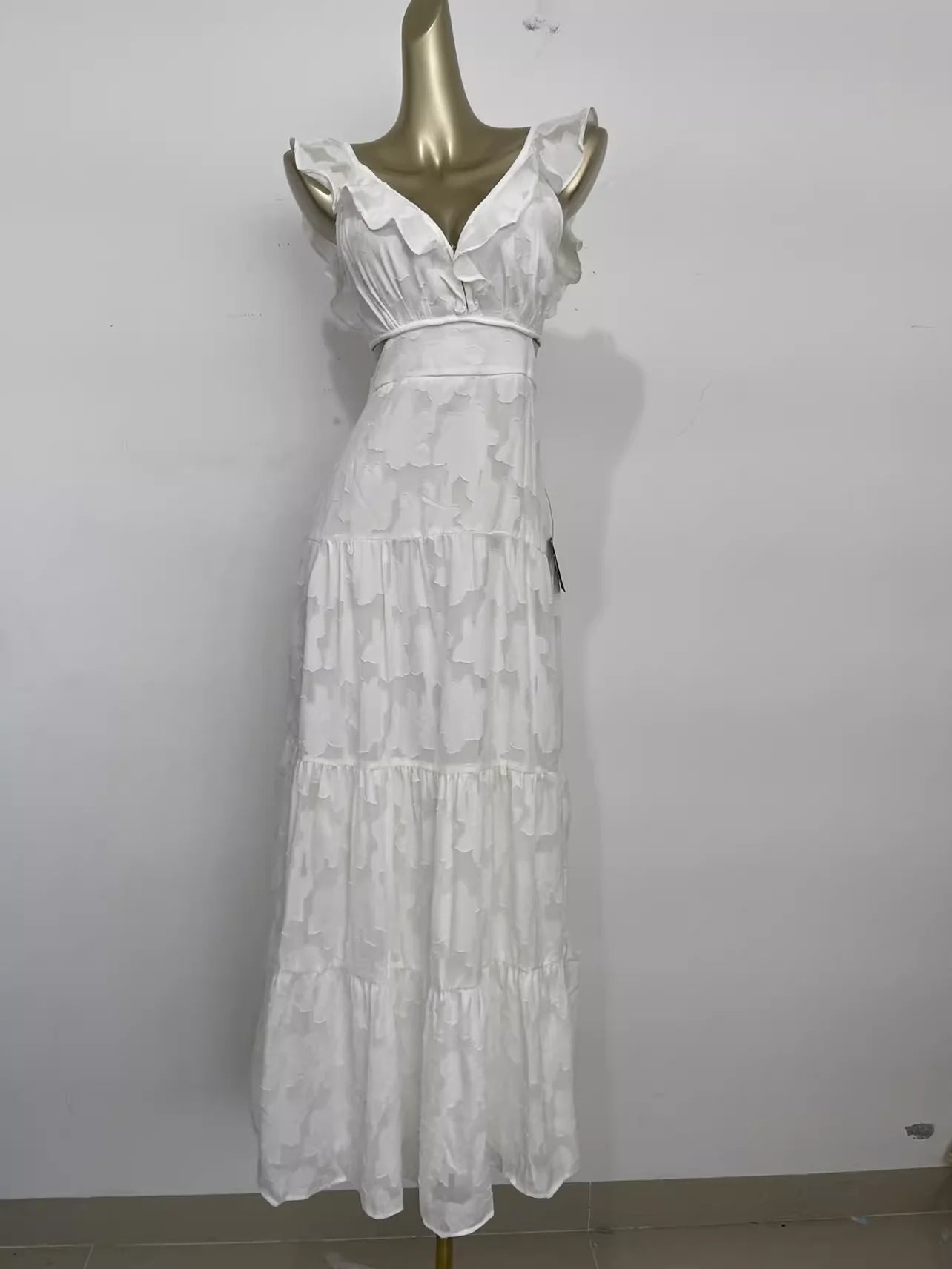 Vintage A line Travel Vacation Lace Beach Dress Long V neckline Backless Prom Dresses