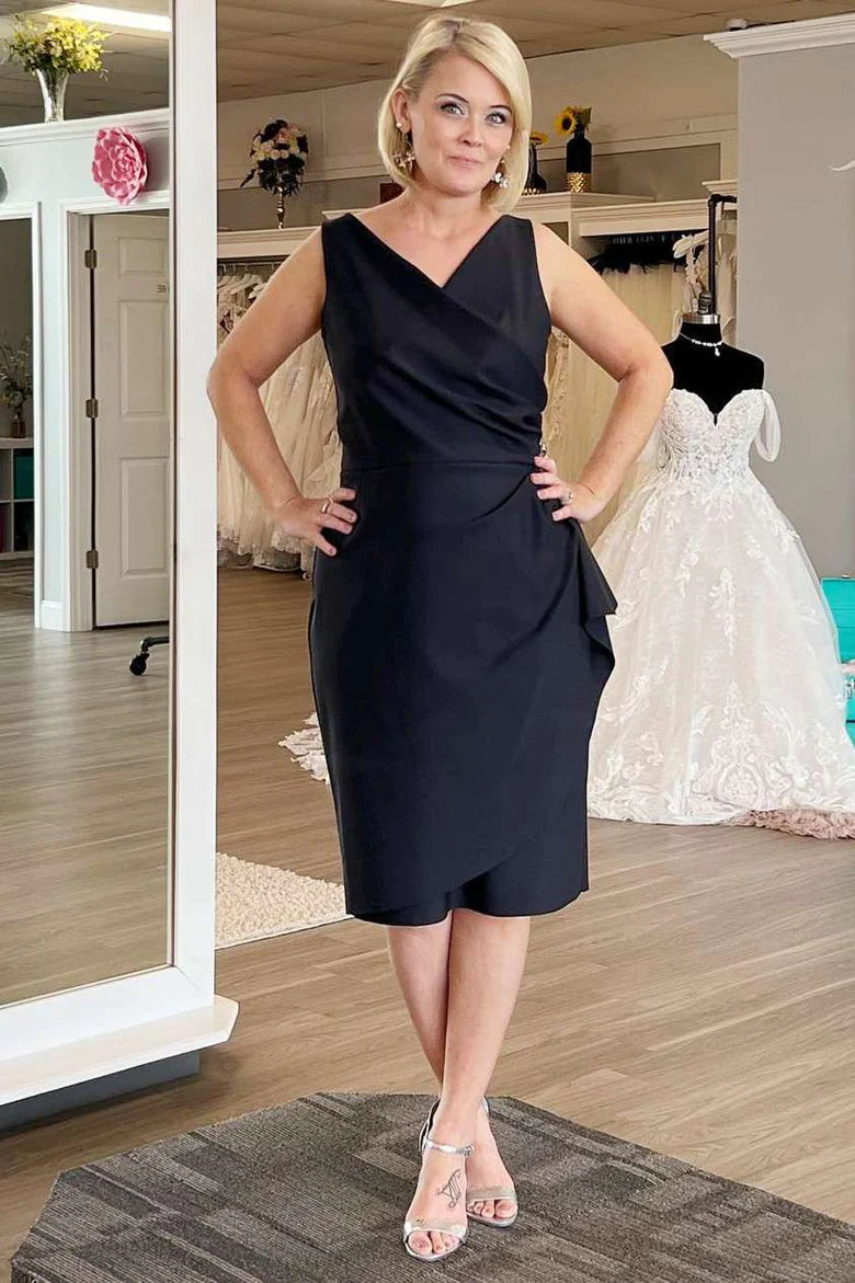 Black V-Neck Ruched Side Knee-Length Mother of the Bride Dress
