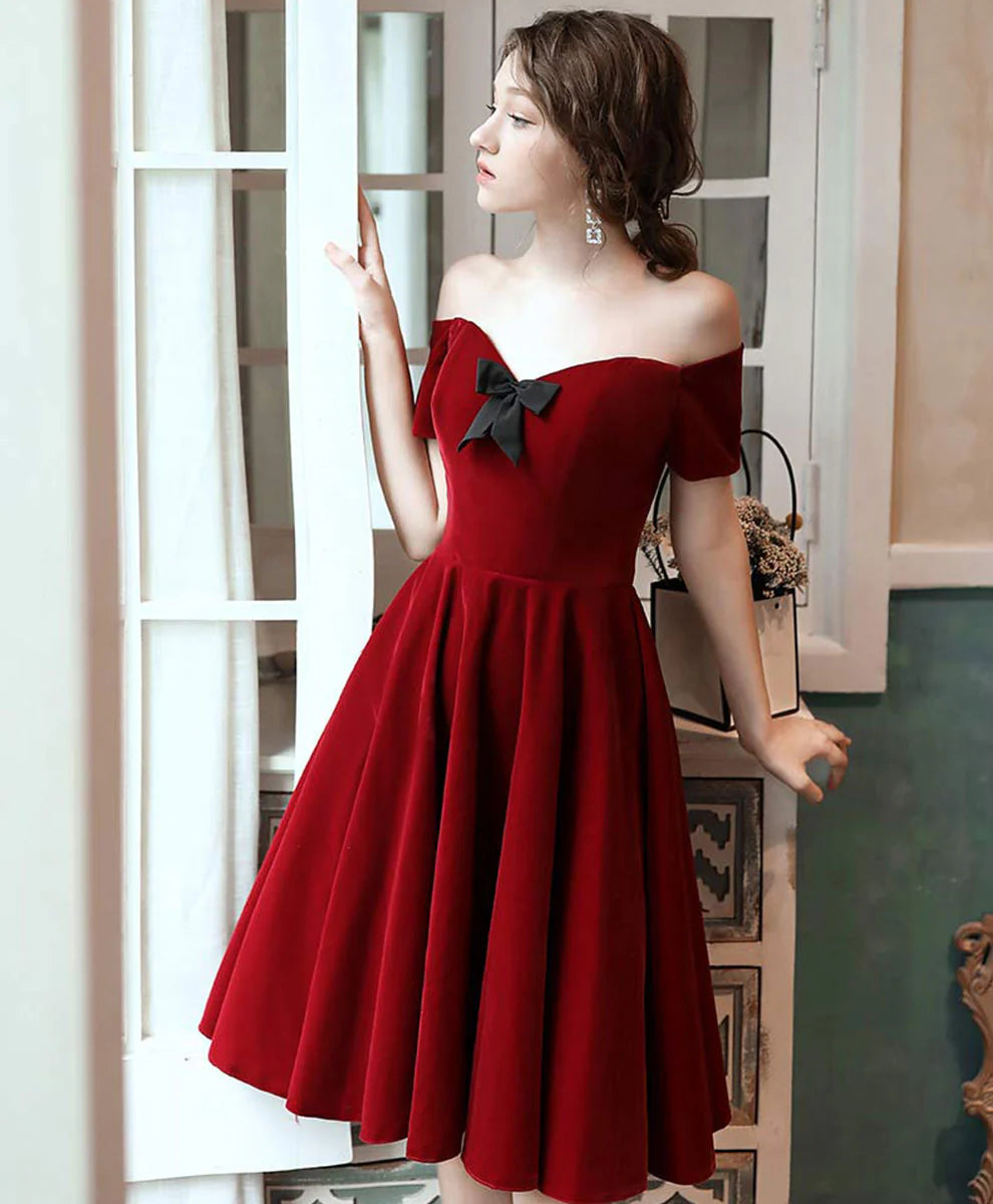 Simple Burgundy Short Prom Dress Burgundy Classic fit Homecoming Dress
