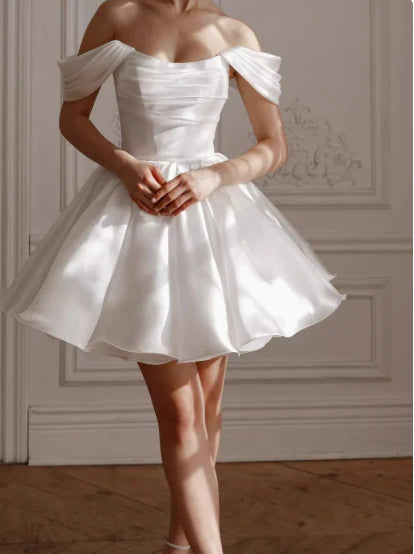 Elegant White Satin Short Party Dresses Off-Shoulder A-Line Homecoming Dress