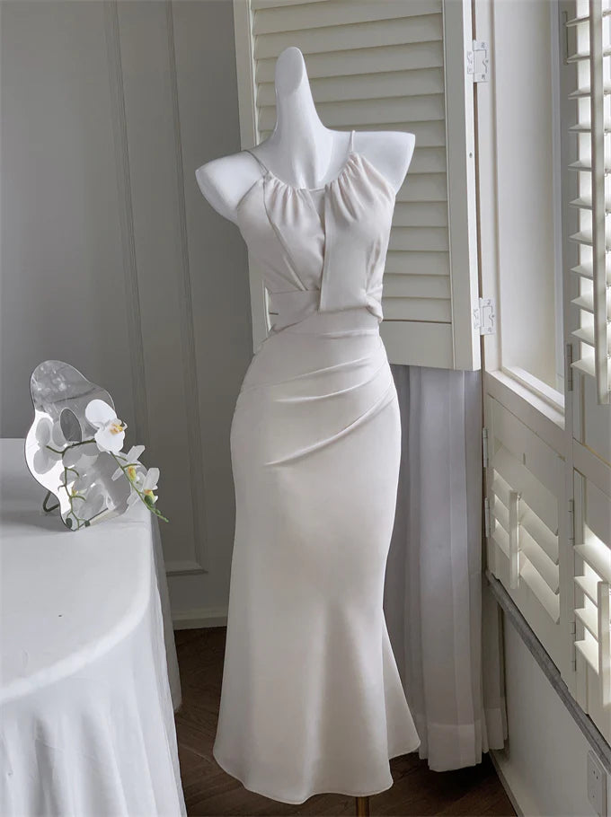 White Halter Neck Satin Sling Retract Your Waist Fishtail Party Dress