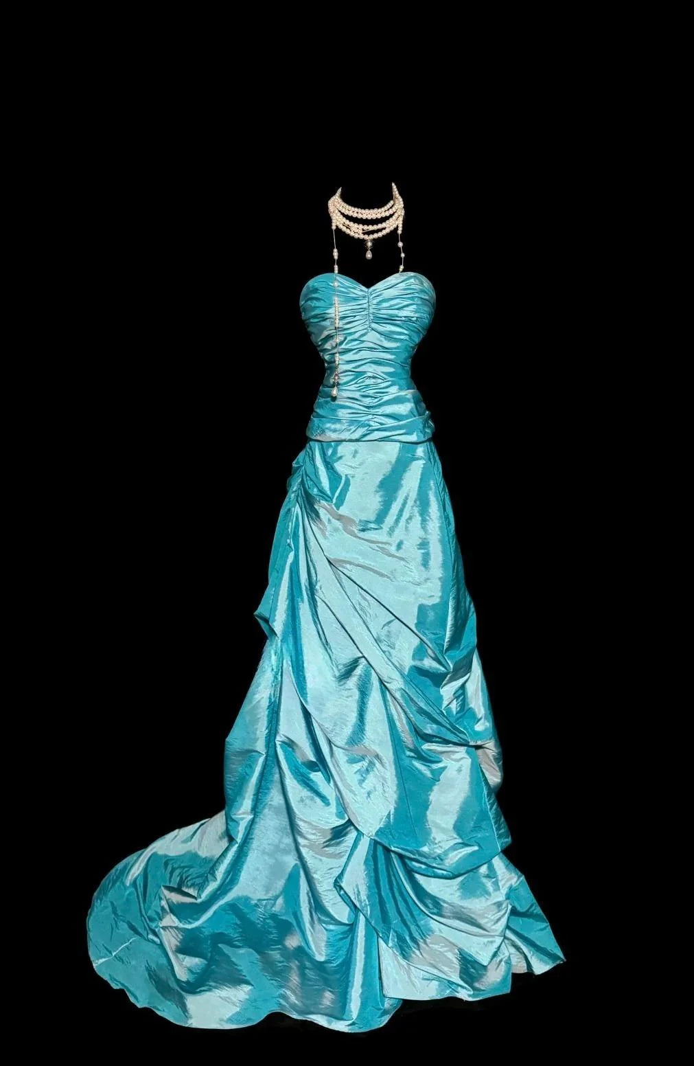 Sweetheart Neck A-Line Taffeta Long Prom Dresses Elegant Blue Formal Evening Gowns