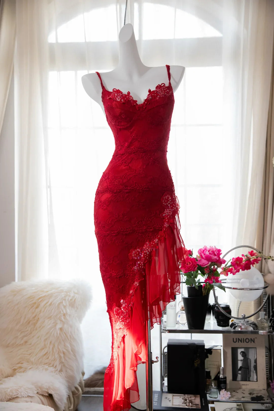 Sexy Sheath Spaghetti Strap Red Lace Chiffon Slim-fit Party Dress