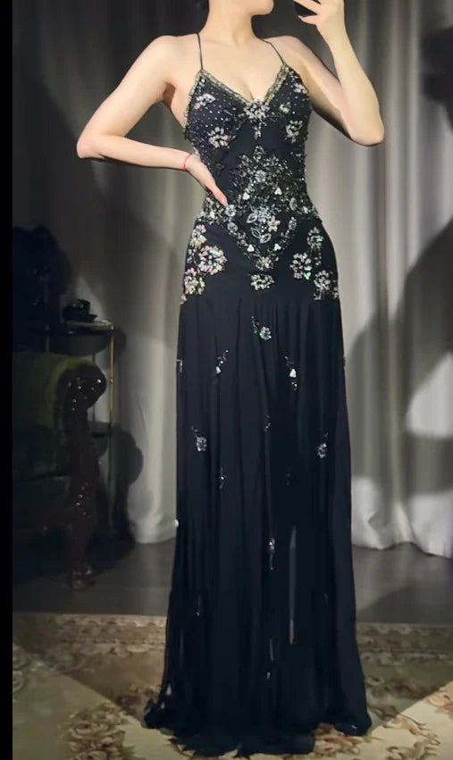 Elegant Sheath Long Prom Dresses Chiffon Beading Open Back Black V-neck Evening Gowns with Slit