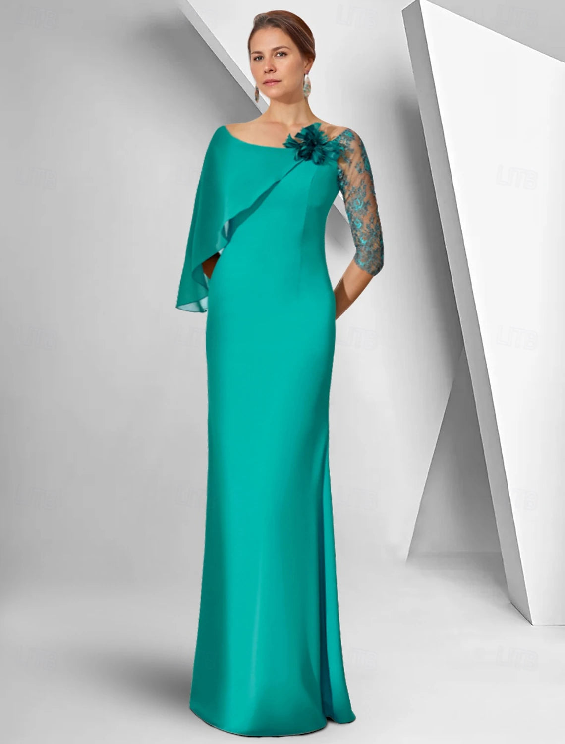 Sheath / Column Dress Mother of the Bride Dress Elegant Bateau Neck Floor Length Chiffon 3/4 Length Sleeve with Lace Solid Color
