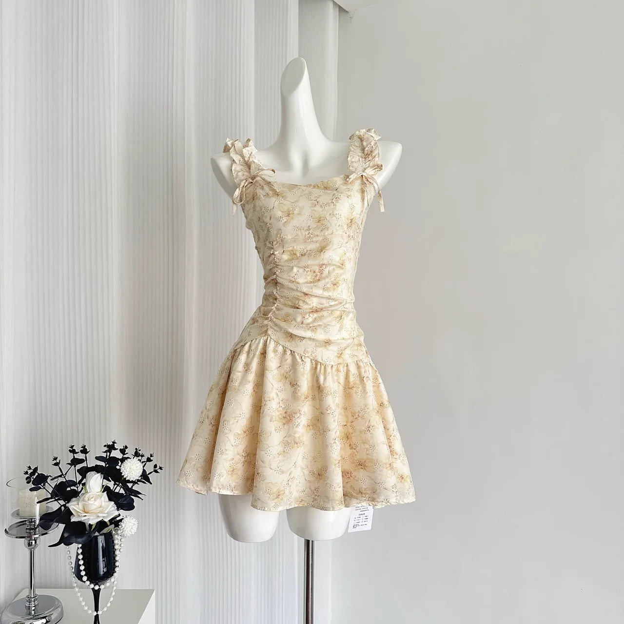 Romantic Floral Retract Your Waist Short Homecoming Dress Yellow Birthday Outfits