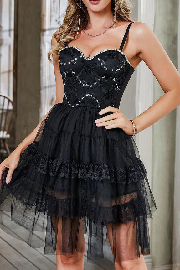 Tiered Spaghetti Straps Black Tulle Short Homecoming Dress with Beading