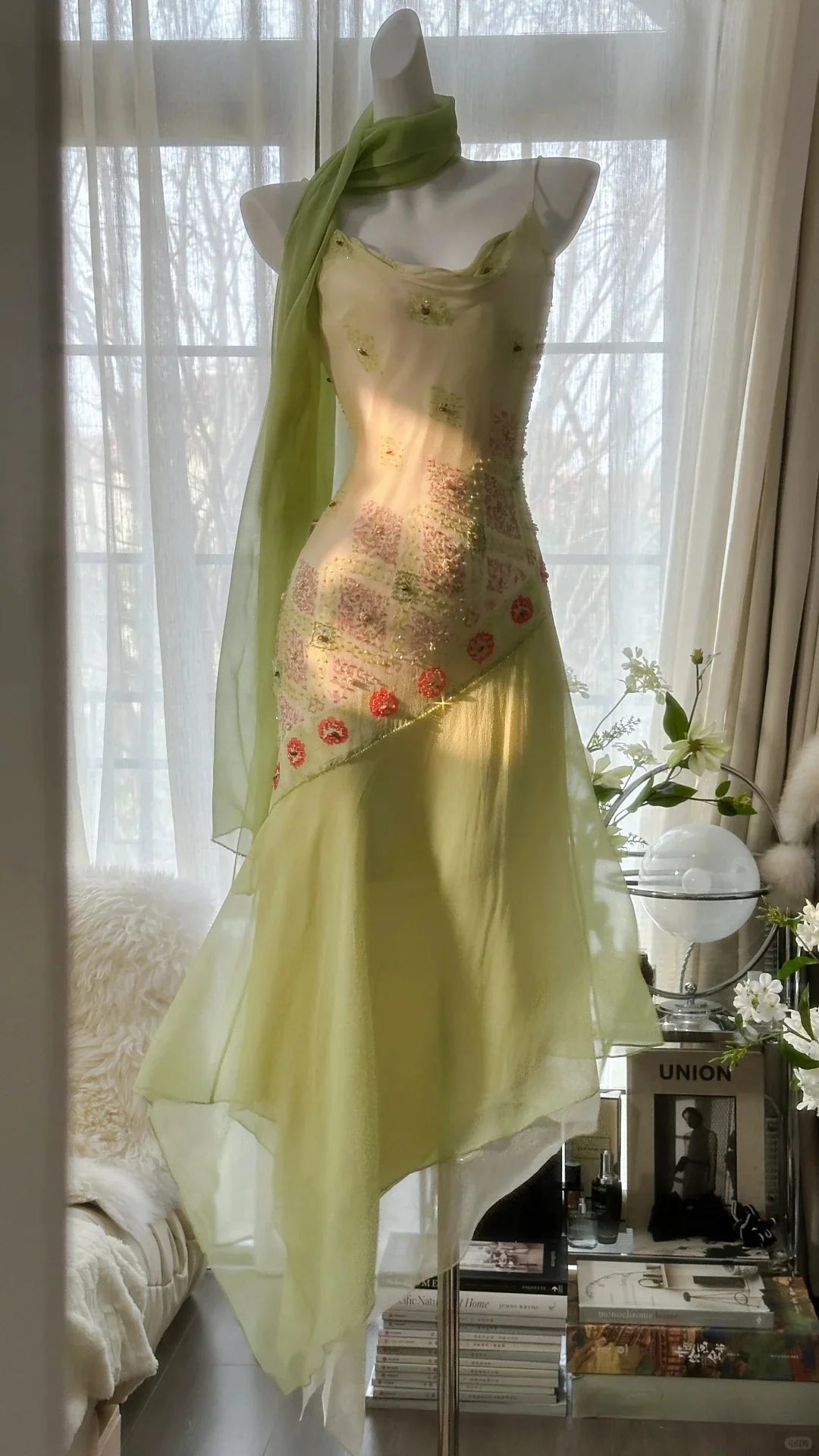 Fairytale Green Vintage Party Dress Sheath Chiffon Beaded Spaghetti Straps Short Prom Dresses