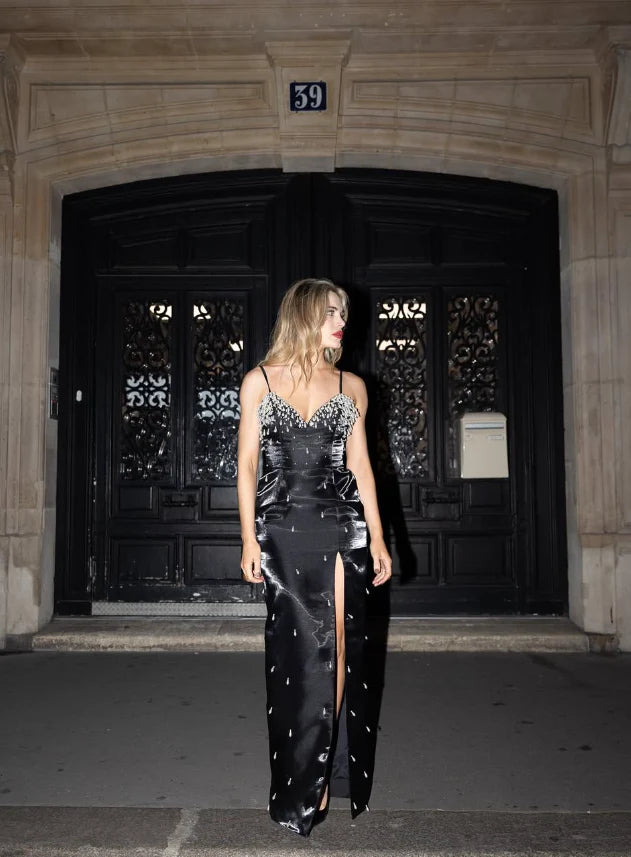 Sexy Sheath V Neck Pearl Black Satin Long Prom Dress Evening Dress with Slit