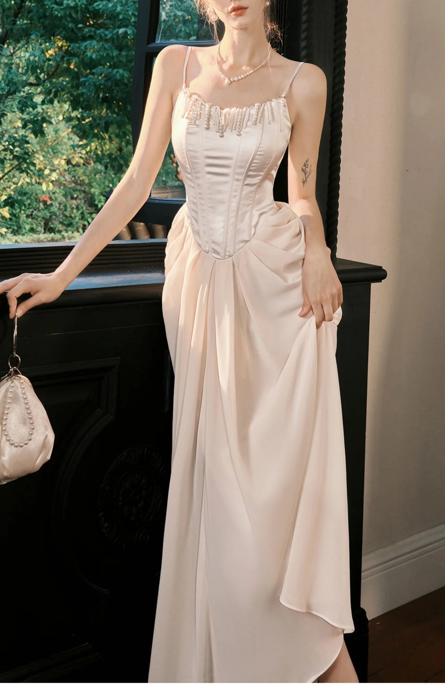 Pearl Pendant Spaghetti Straps Party Dress Satin Light Champagne French Chiffon Birthday Dress