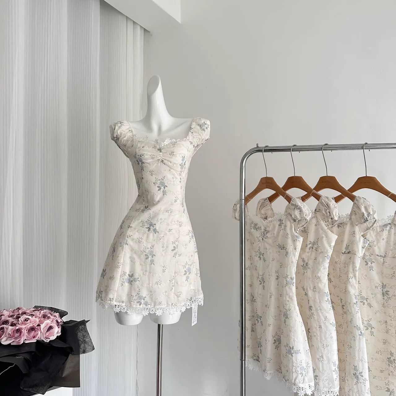 Cute A line Cap Sleeves Blue Floral Dress Sweetheart Short Homecoming Dresses