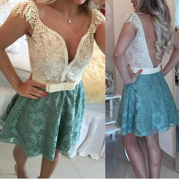 Bridelily A-Line Lace V-neck Sleeveless Short With Beading Homecoming Dresses