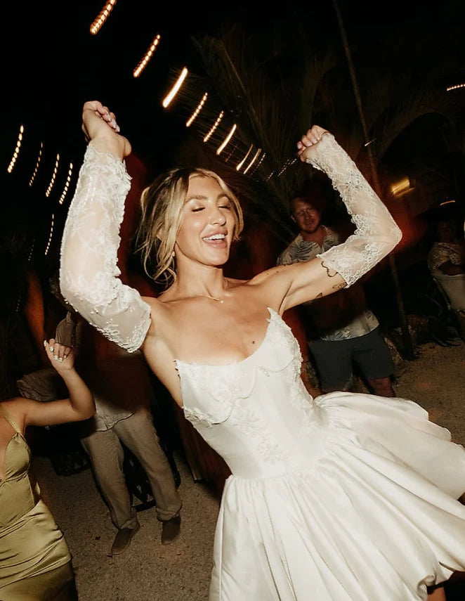 Cute A Line Strapless Appliques Pearls White Satin Short Homecoming Dress Without sleeves