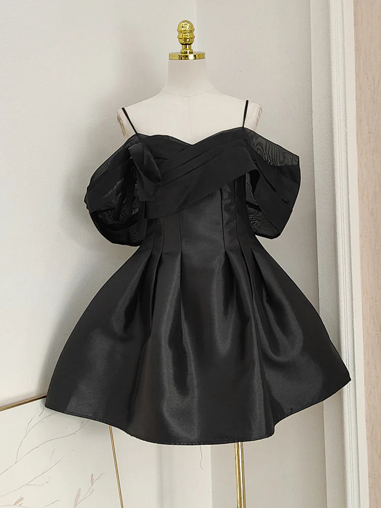 Black A-line tulle satin short prom dress off-the-shoulder homecoming dress