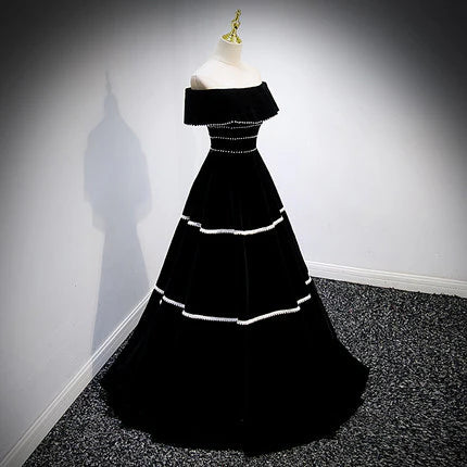 A line Black Off The Shoulder Retract Your Waist Long Prom Dresses