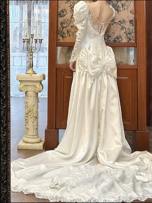 Pearl White Long Sleeve Beaded Lace Applique Open Back Train Scoop Neck Satin Vintage Wedding Dress