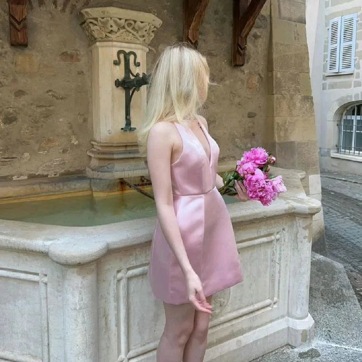 Cute Light Pink Sheath Halter Satin Short Backless Homecoming Dress