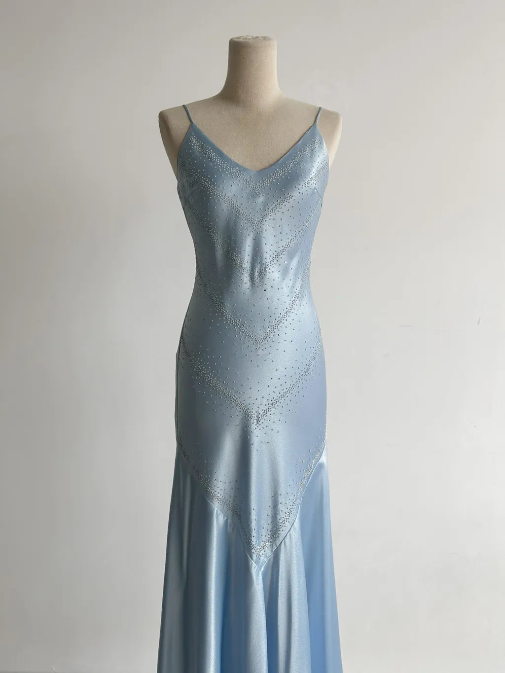 Simple Grey Blue Spaghetti Straps Mermaid Satin Beading Party Dress
