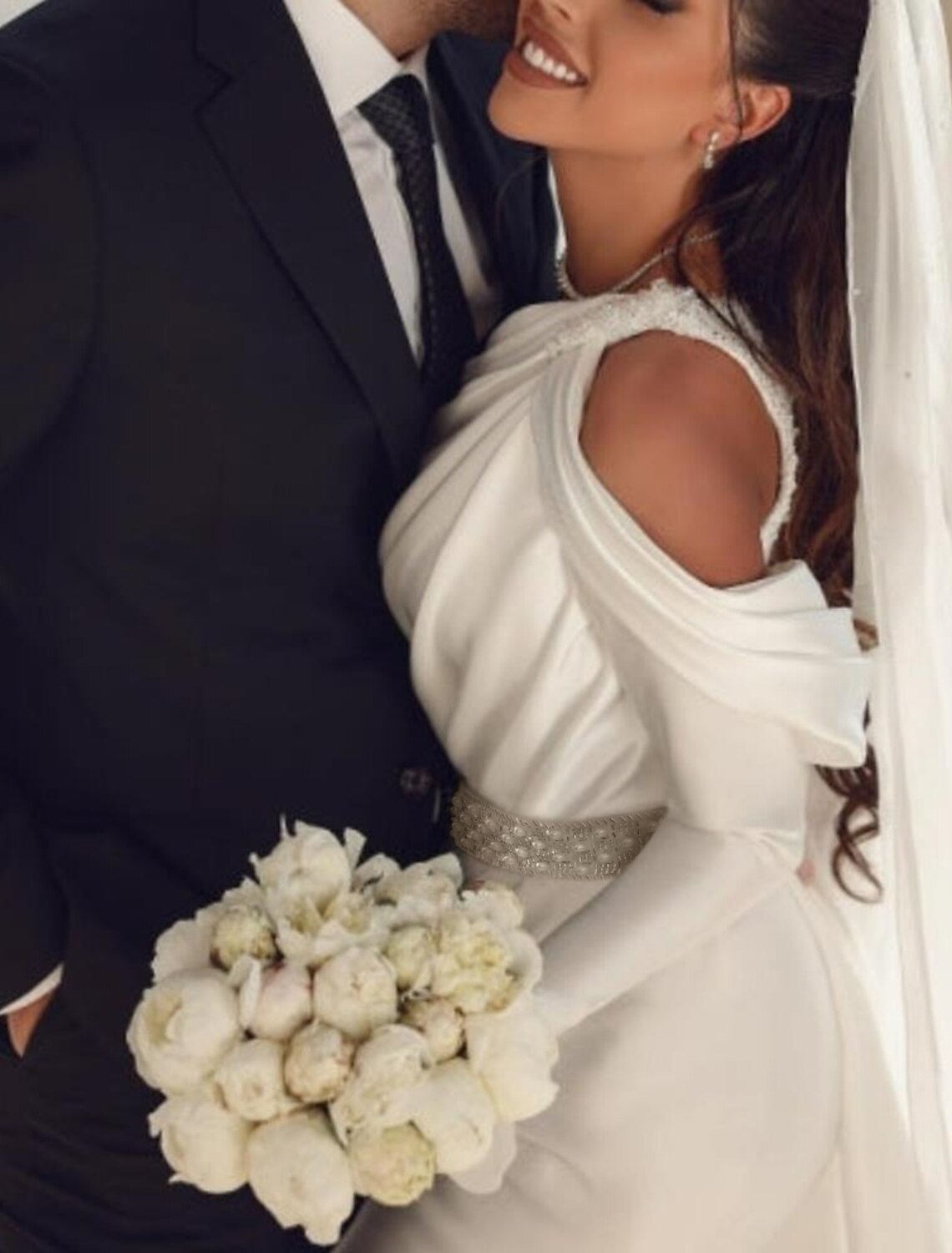 Long Sleeve Formal Wedding Dresses Two Piece One ShoulderFloor Length Satin Bridal Gowns With Sash