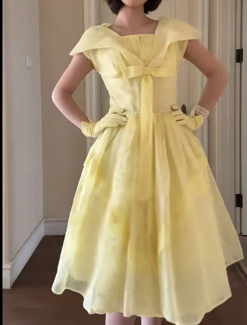 Unique design Retro Yellow A-Line Retract Your Waist Fashion Homecoming Dress