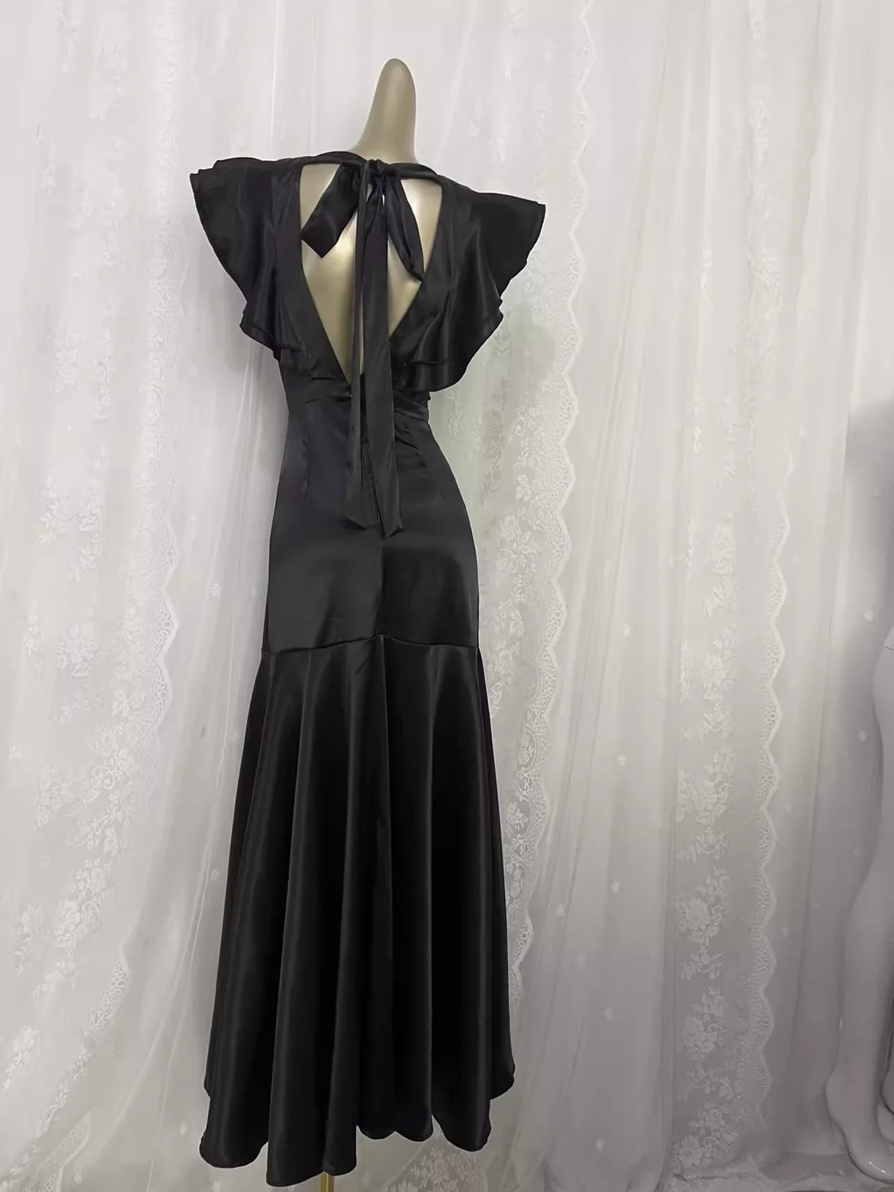 Sheath Travel Vacation Black Backless Satin Beach Dress Vintage Long Prom Dress