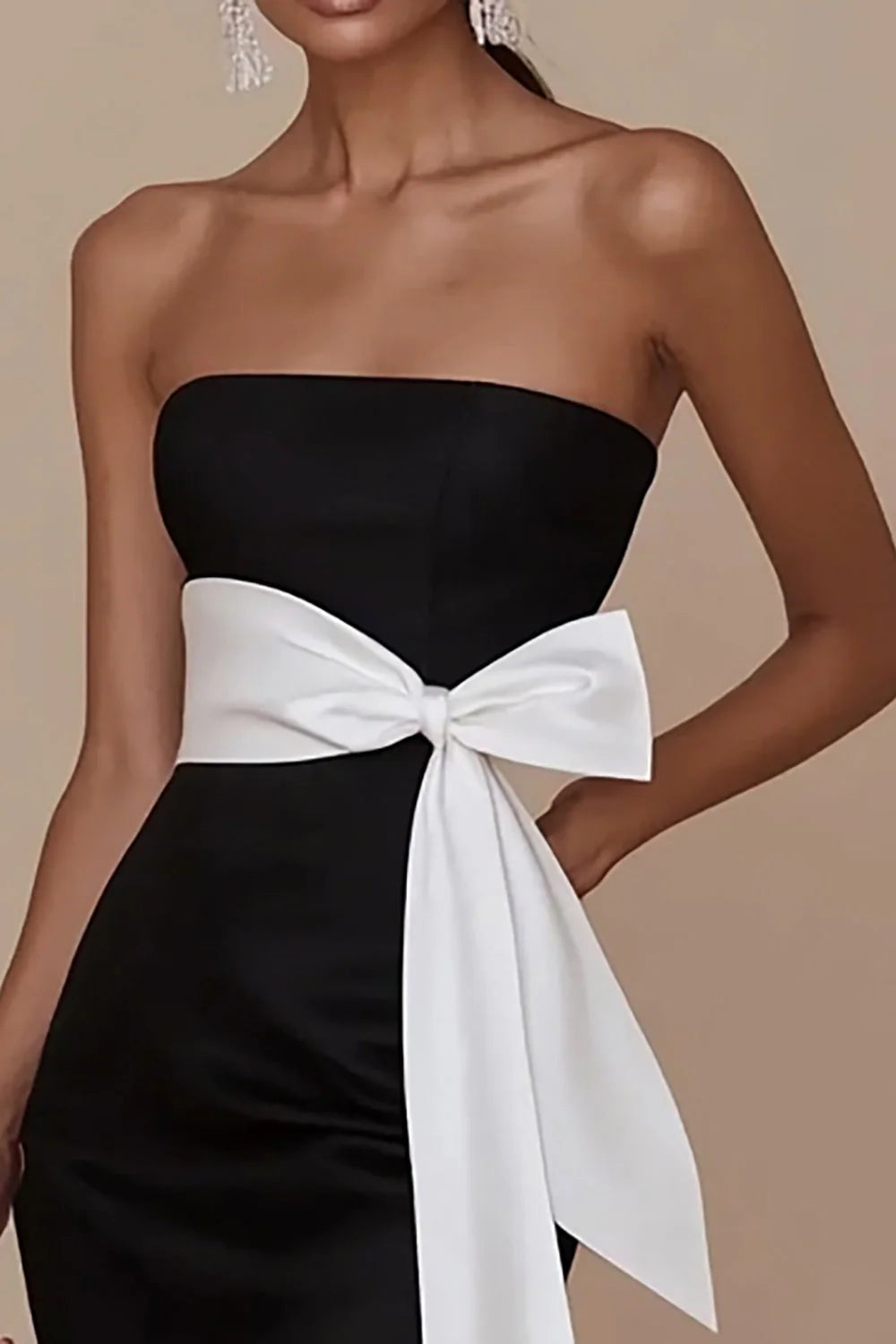 Black White Sheath Square Neck Satin Long Formal Evening Dress With Sash