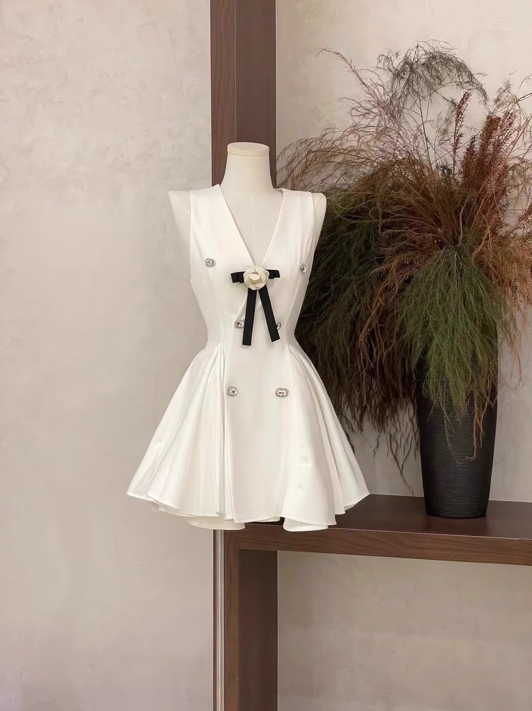 Sexy A Line V Neckline Ruffled White Women's Full of charm Homecoming Dresses