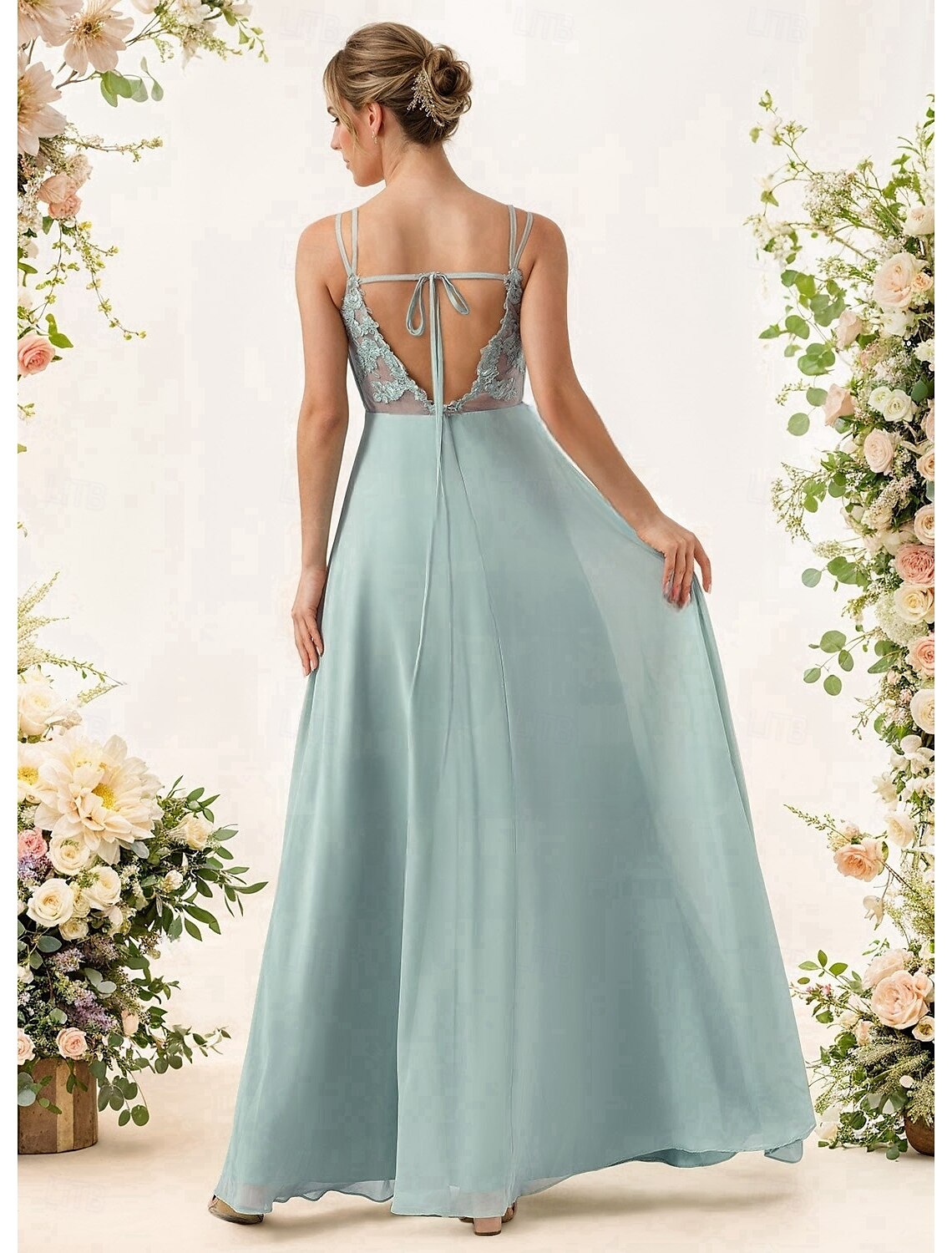 A-Line Bridesmaid Dress Spaghetti Strap Sleeveless Elegant Floor Length Chiffon with Pleats