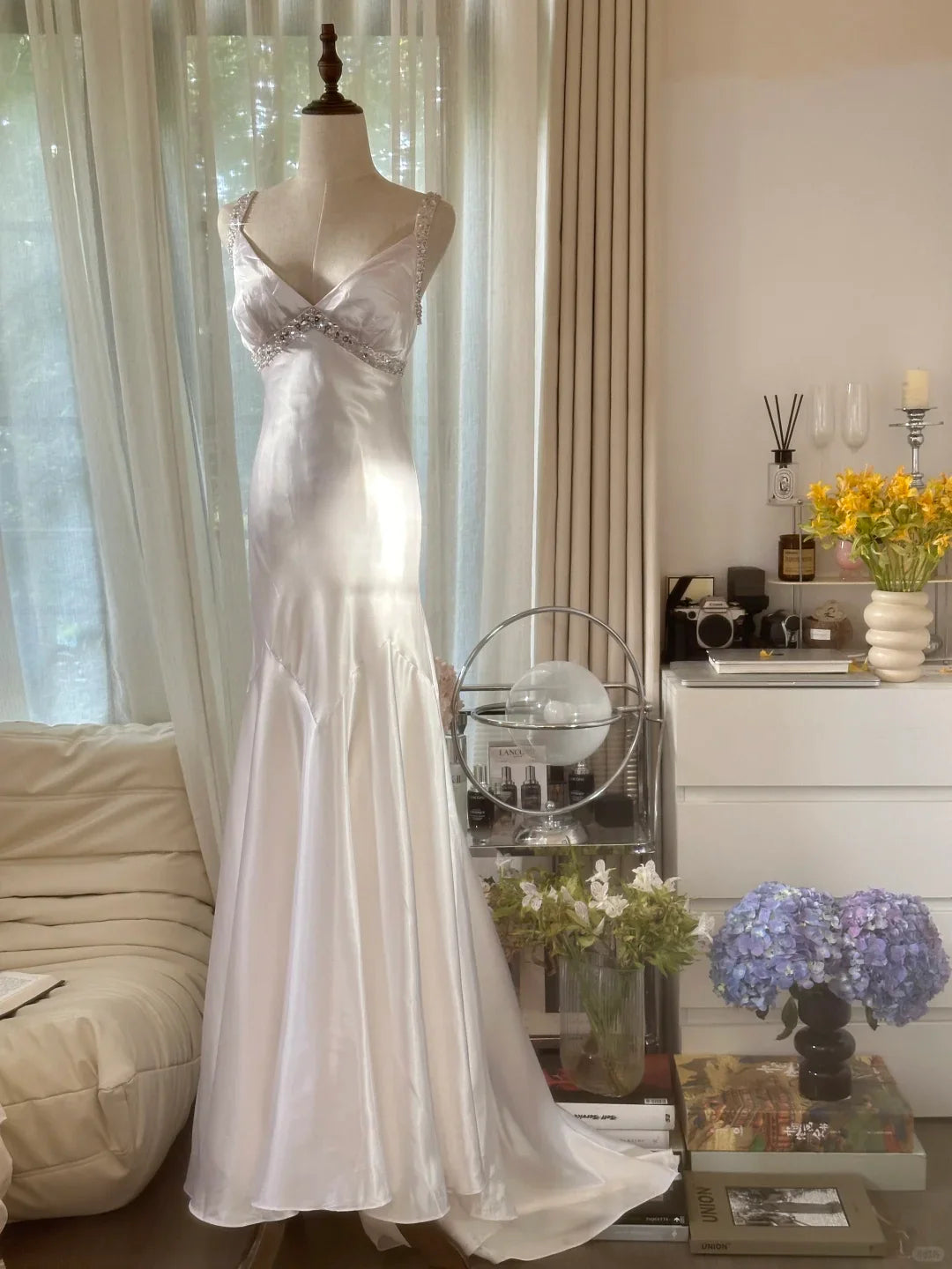 Classy Mermaid V Neck Beaded White Satin Long Open Back Party Dress