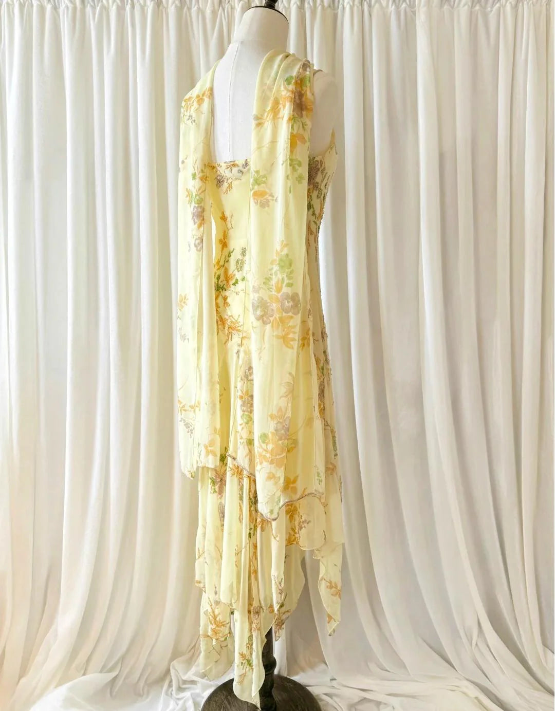 Unique design Vintage Yellow Beaded Chiffon Spaghetti Straps Sheath Prom Dresses