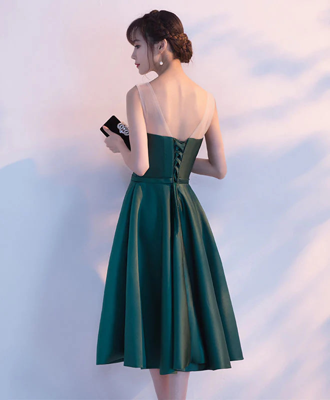 Green Round Neck Lace Short Prom Dress,Classic fit Homecoming Dress