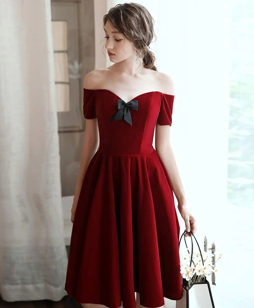 Simple Burgundy Short Prom Dress Burgundy Classic fit Homecoming Dress