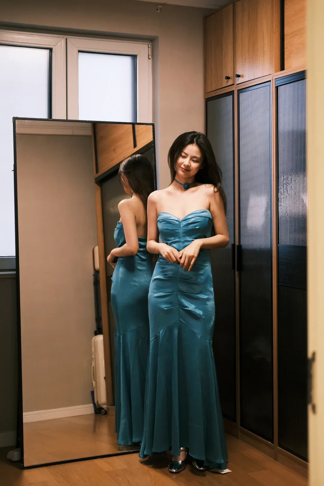 Sweetheart Neck Pleated Blue Satin Party Dress Gentle Mermaid Evening Dress