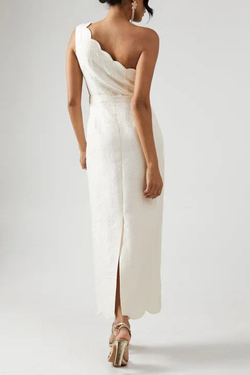 Unique design Scallop Edge One Shoulder Column Sleeveless Bridesmaid Dress