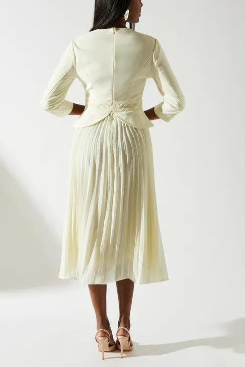 Crepe Pleat Retract Your Waist Lace Mother Of The Bride Outfits Dress