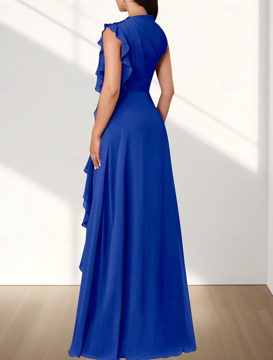 A-Line Crew Neck Bridesmaid Dress Sleeveless Elegant Floor Length Chiffon with Ruffles / Ruching