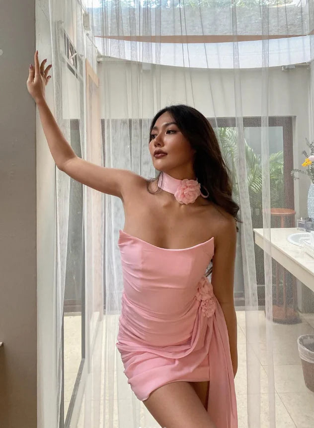 Elegant Sheath Strapless 3D Flower Pink Satin Chiffon Short Homecoming Dress