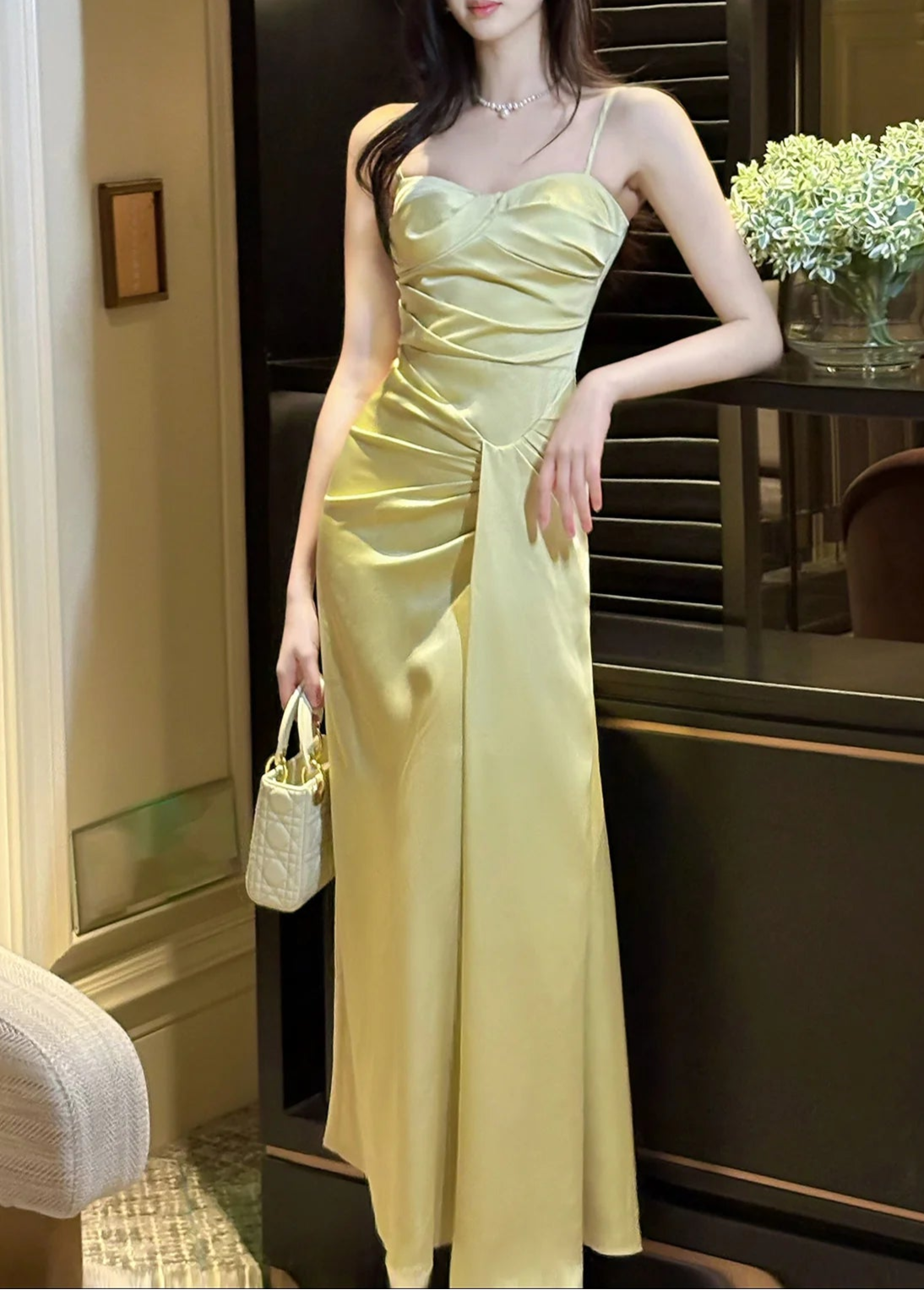 Elegant French Spaghetti Strap Satin Retract Your Waist Mermaid Evening Gowns