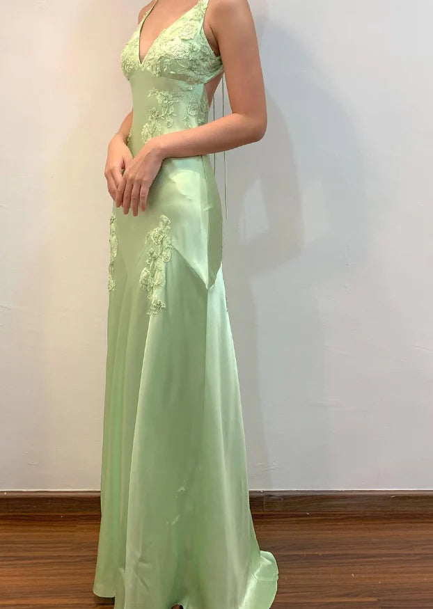 Green Mermaid V Neck Appliques Satin Open Back Long Prom Dress Outfits