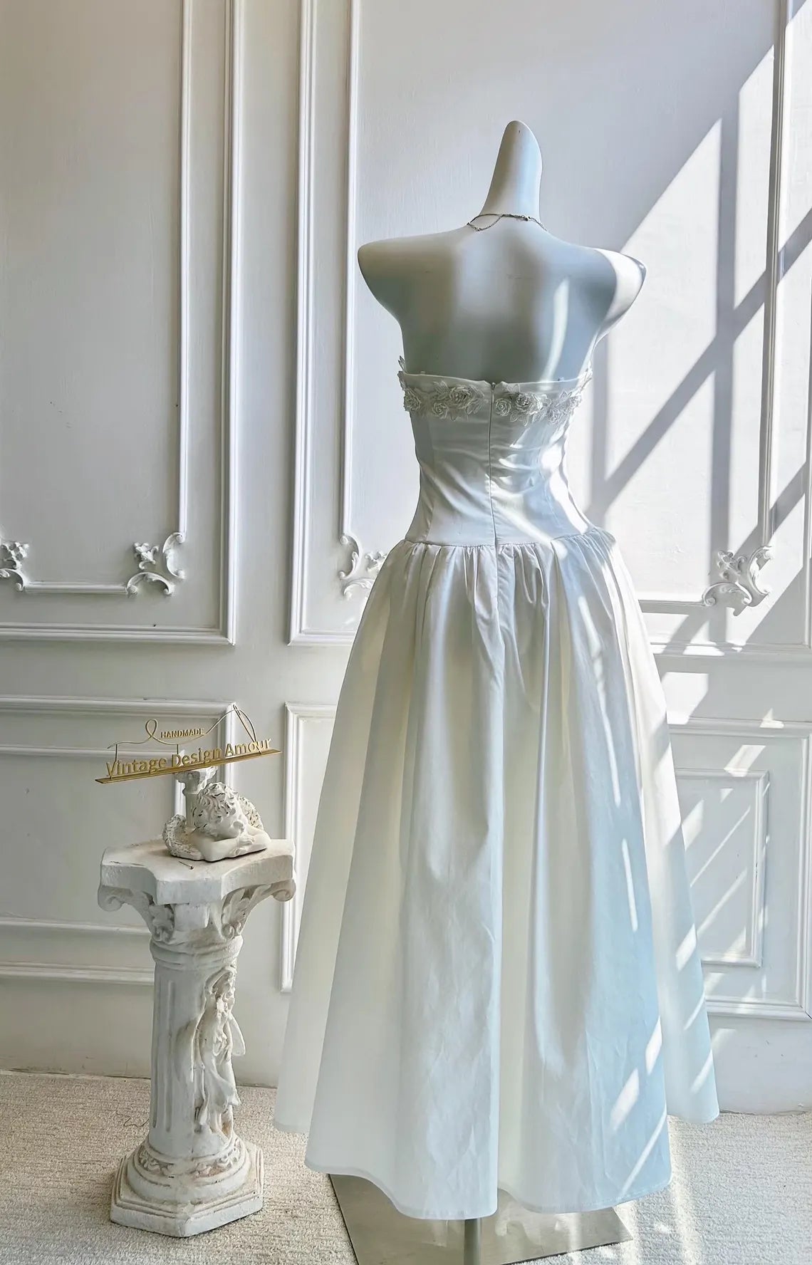 Elegant Exquisite tailoring Retract Your Waist Prom Dress With Applique