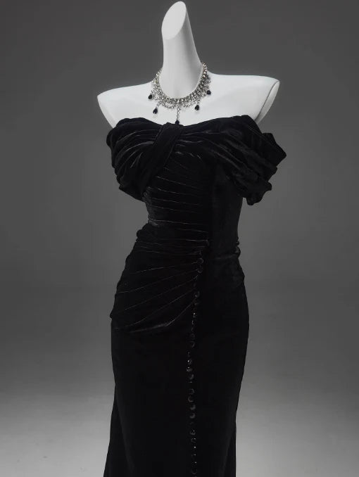 Mermaid Off-the-shoulder Velvet Long Prom Dress Black Elegant Quinceanera Dress