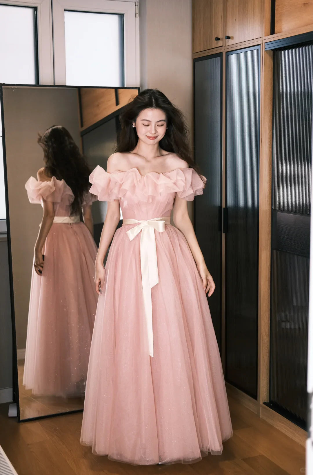 Elegant A Line Off the Shoulder Pink Tulle Long Party Dress